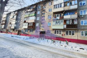 Продам квартиру 1 комнатную с общей площадью 30.6м2, 1/5 эт., на улице Георгия Исакова, г. Барнаул, Алтайский край, Россия, агентство АН Династия 24 Продам квартиру 1 комнатную с общей площадью 30.6м2, 1/5 эт., на улице Георгия Исакова, г. Барнаул, Алтайский край, Россия, агентство АН Династия 24